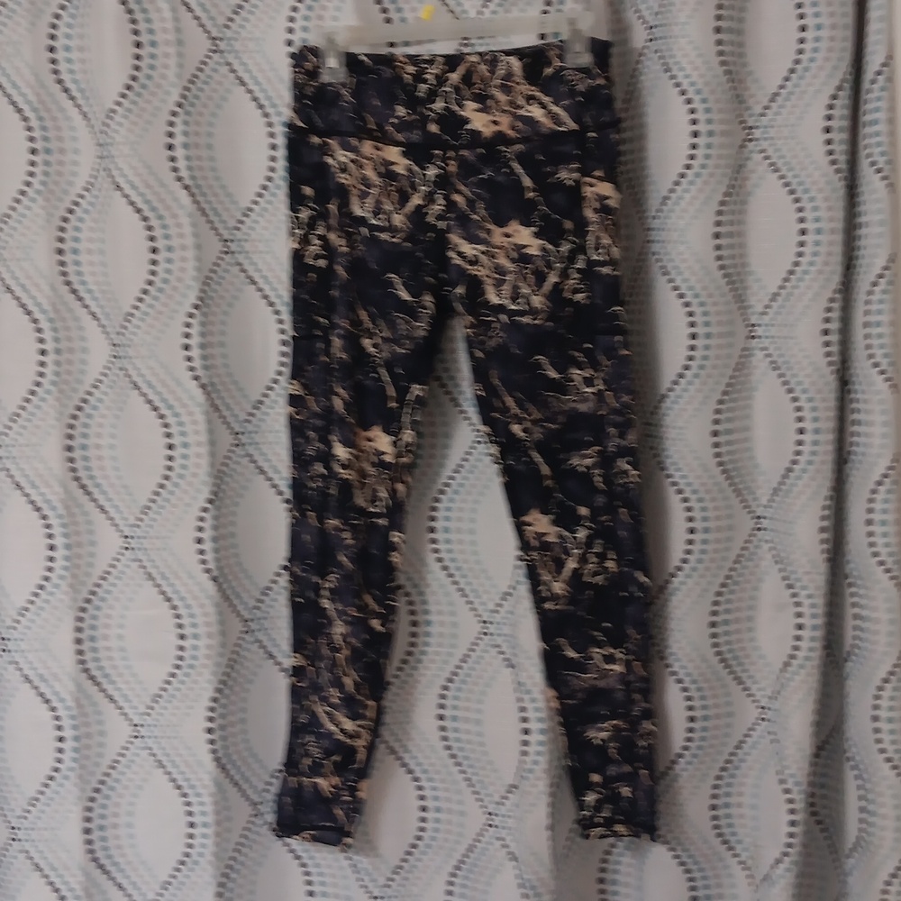 Women's athletic leggings b34